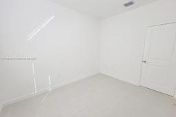 Picture of 28637 SW 132Nd Ct # 28637, Homestead, FL 33033