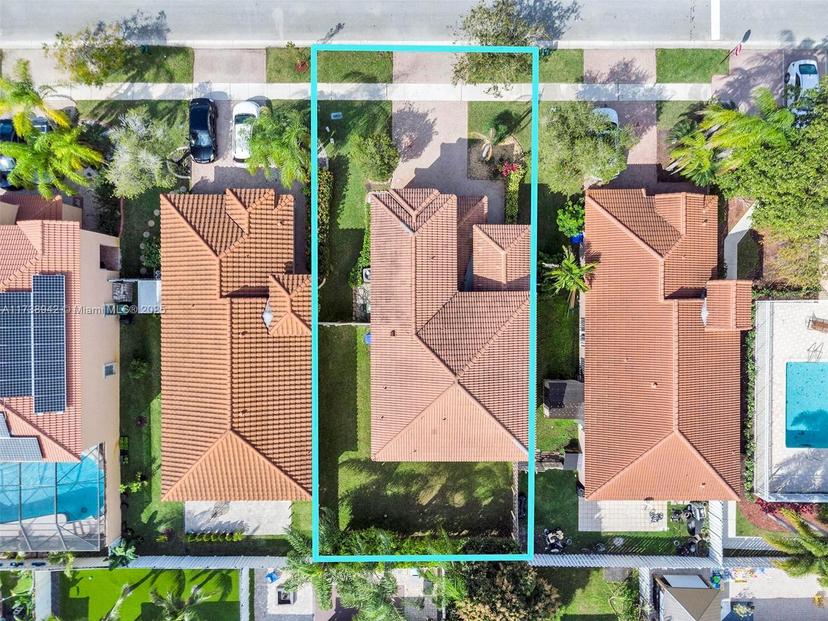 Picture of 19252 NW 14Th St, Pembroke Pines FL 33029