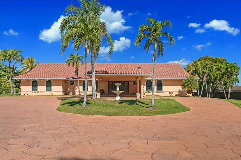Picture of 19895 SW 184Th St, Miami FL 33187