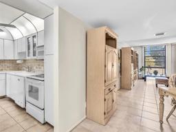 Picture of 20400 W Country Club Dr # 215, Aventura, FL 33180