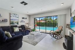 Picture of 19321 NE 18Th Ct, Miami, FL 33179