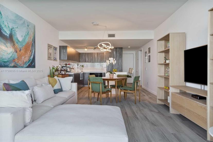 Picture of 3131 NE 7Th Ave # 2004, Miami FL 33137