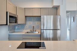 Picture of 820 SW 11Th Ave # 14B, Hallandale Beach, FL 33009