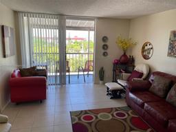 Picture of 2029 NW 46Th Ave # E505, Lauderhill, FL 33313