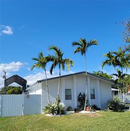 Picture of 19610 Lenaire Dr, Cutler Bay, FL 33157