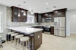 Picture of 16401 SW 92Nd Ave, Palmetto Bay, FL 33157