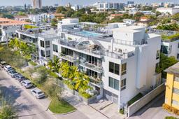 Picture of 545 SW 11Th St # 307, Miami, FL 33129