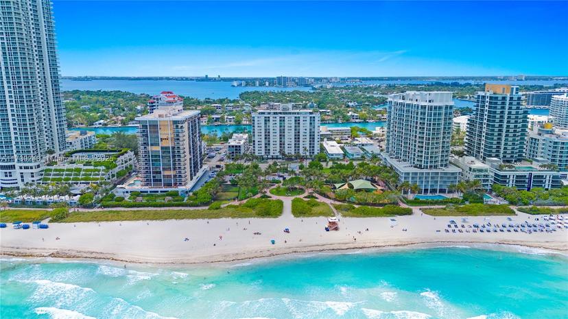 Picture of 6450 Collins Av # 509, Miami Beach FL 33141