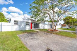 Picture of 10551 SW 207Th St, Cutler Bay, FL 33189