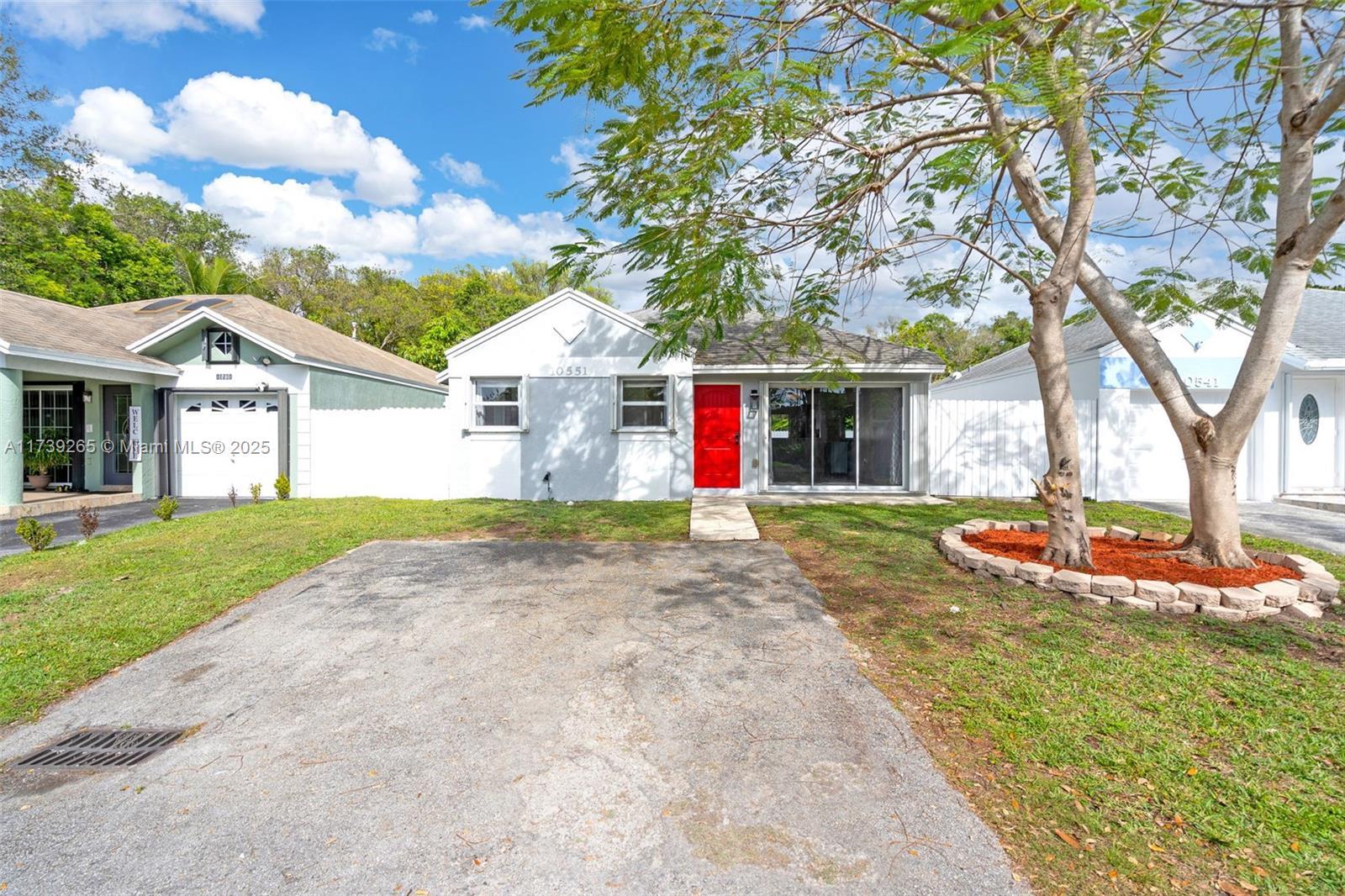 Picture of 10551 SW 207Th St, Cutler Bay, FL 33189