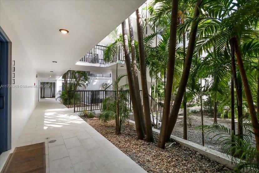 Picture of 101 Ocean Lane Dr # 1017, Key Biscayne FL 33149