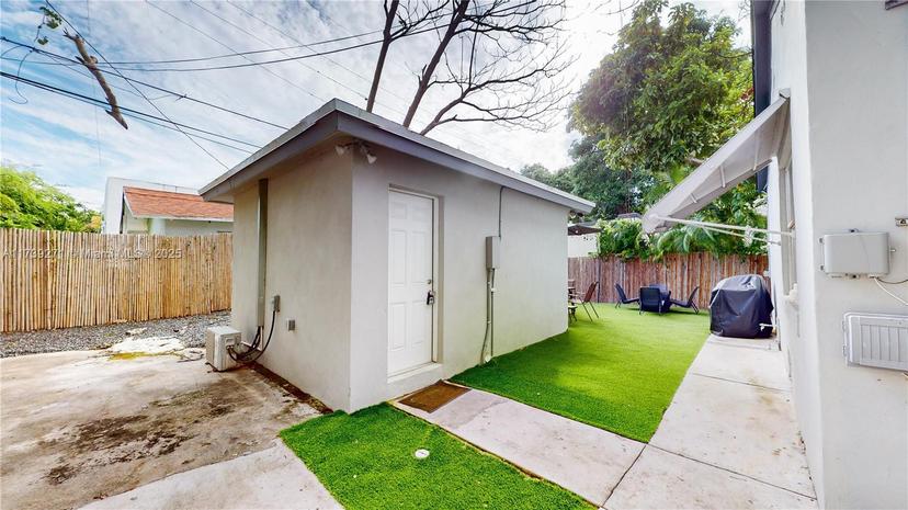 Picture of 52 NW 47Th Ter, Miami FL 33127