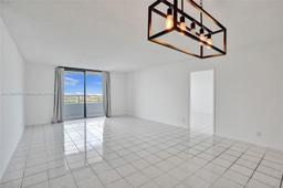 Picture of 2500 Parkview Dr # 1811, Hallandale Beach, FL 33009