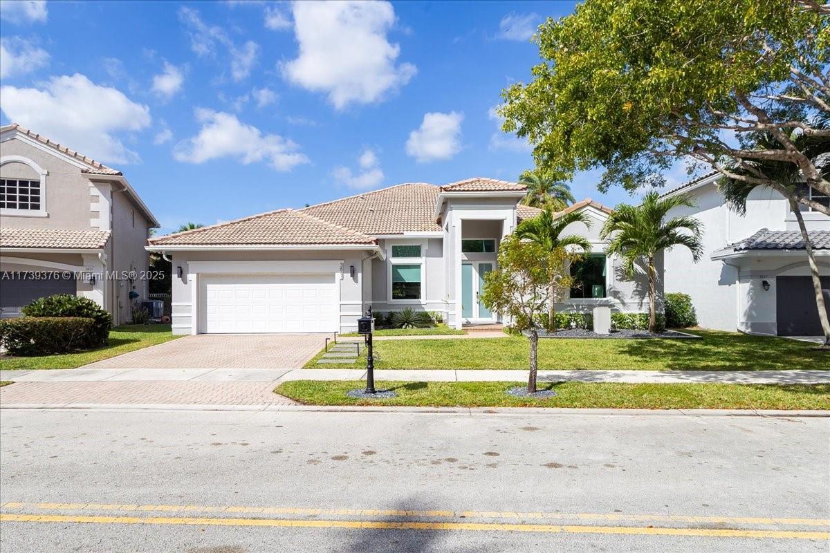 Picture of 3847 Crestwood Cir, Weston, FL 33331
