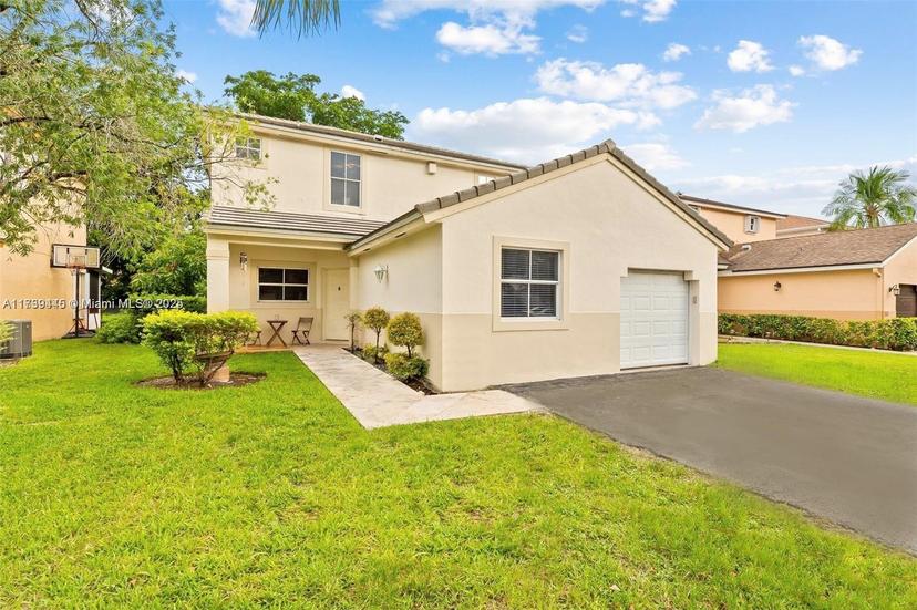Picture of 349 NW 207Th Ave, Pembroke Pines FL 33029