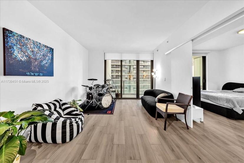 Picture of 1010 Brickell Ave # 2208, Miami FL 33131