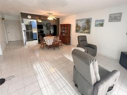 Picture of 16790 NE 14Th Ave # 312, Miami, FL 33162