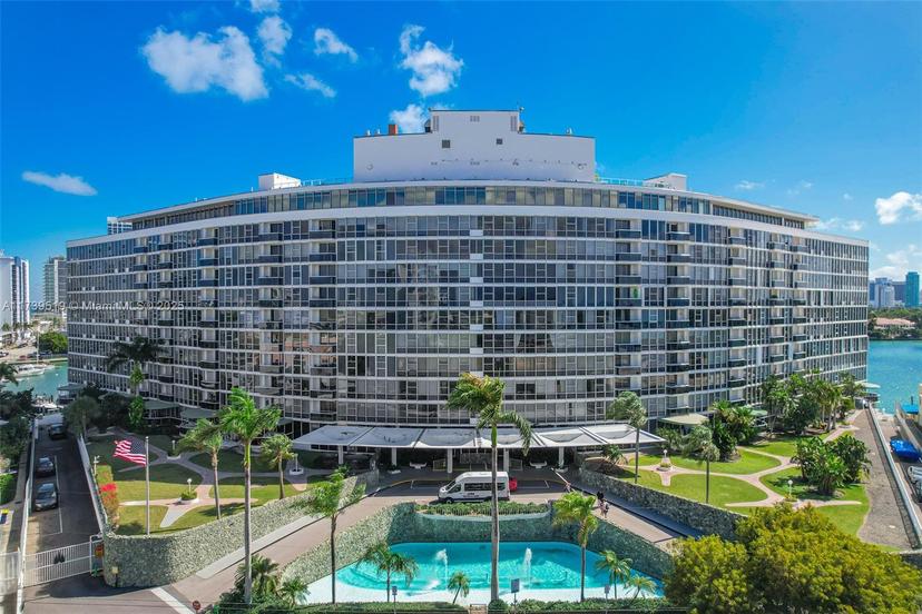 Picture of 900 Bay Dr # 708, Miami Beach FL 33141