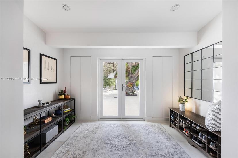 Picture of 3220 Calusa St, Coconut Grove FL 33133