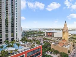 Picture of 601 NE 1St Ave # 4206, Miami, FL 33132