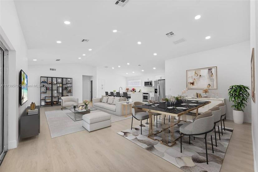 Picture of 9926 Harbour Lake Cir, Boynton Beach FL 33437