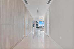 Picture of 300 Biscayne Blvd Way # 2701, Miami, FL 33131