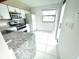 Picture of 1042 Adams Ave # 1042K, Homestead, FL 33034