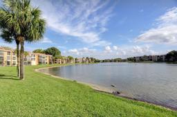 Picture of 6531 Coral Lake Dr # 307, Margate, FL 33063
