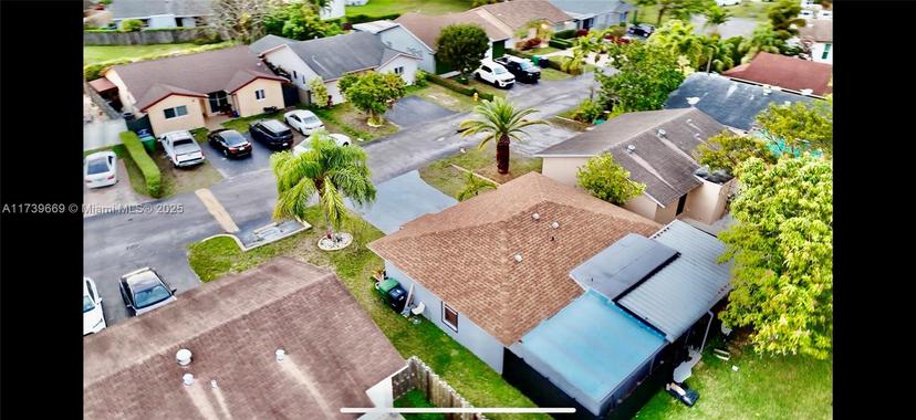 Picture of 4215 SW 138Th Ct # 4215, Miami FL 33175