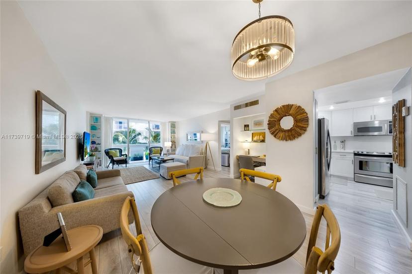 Picture of 800 West Ave # 338, Miami Beach FL 33139