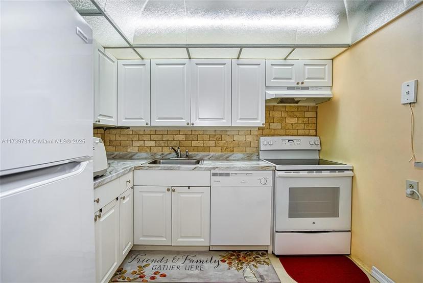 Picture of 16851 NE 23Rd Ave # A319, North Miami Beach FL 33160