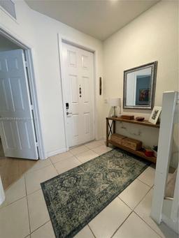 Picture of 10586 W 33Rd Ct # 10586, Hialeah, FL 33018