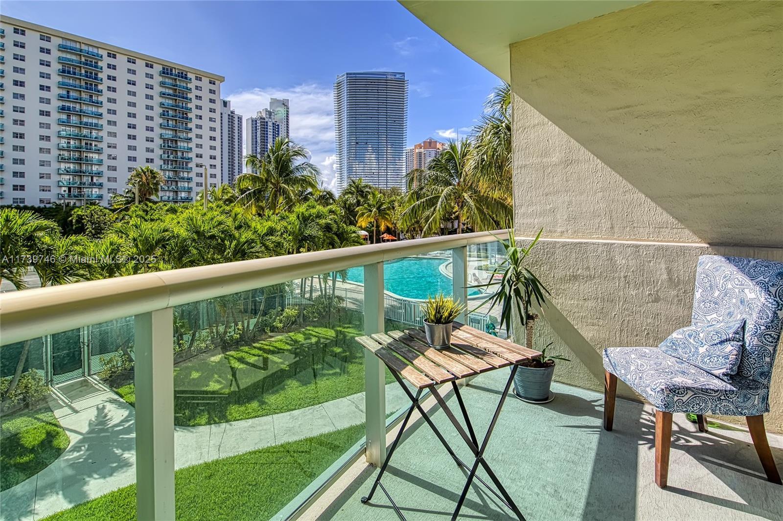 Picture of 19380 Collins Ave # 212, Sunny Isles Beach, FL 33160