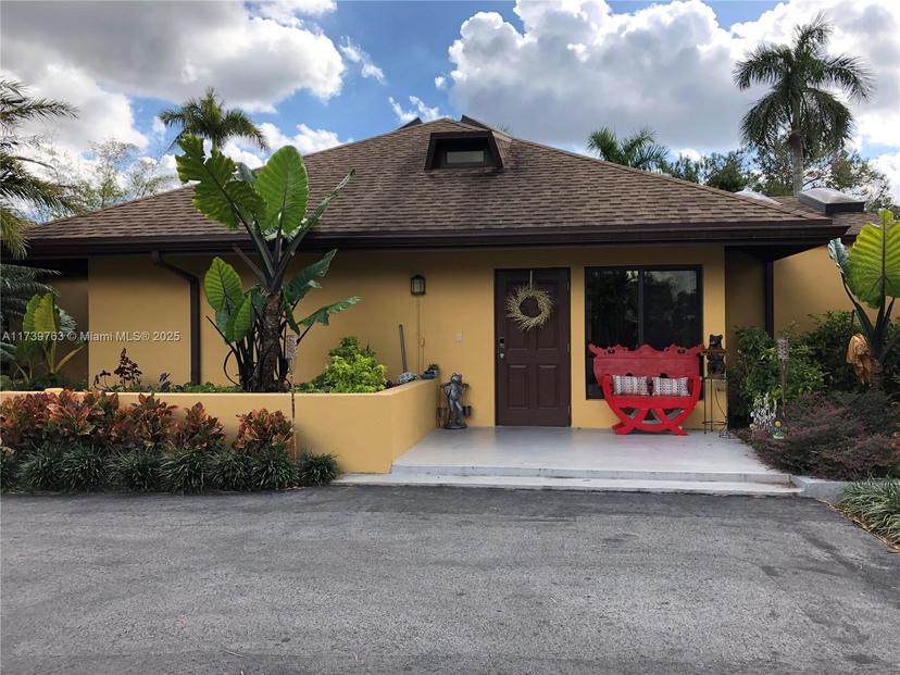 Picture of 18350 SW 214Th St, Miami FL 33187