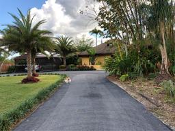 Picture of 18350 SW 214Th St, Miami, FL 33187