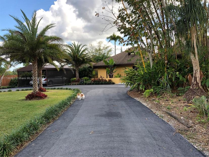 Picture of 18350 SW 214Th St, Miami FL 33187