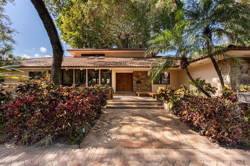 Picture of 9490 Old Cutler Ln, Coral Gables FL 33156