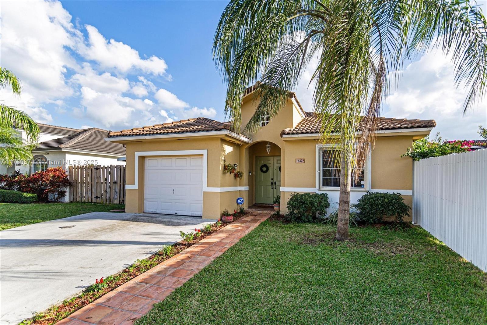 Picture of 14322 SW 170Th Ter, Miami, FL 33177