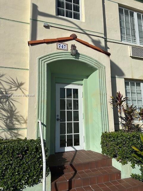 Picture of 741 15Th St # 4, Miami Beach FL 33139