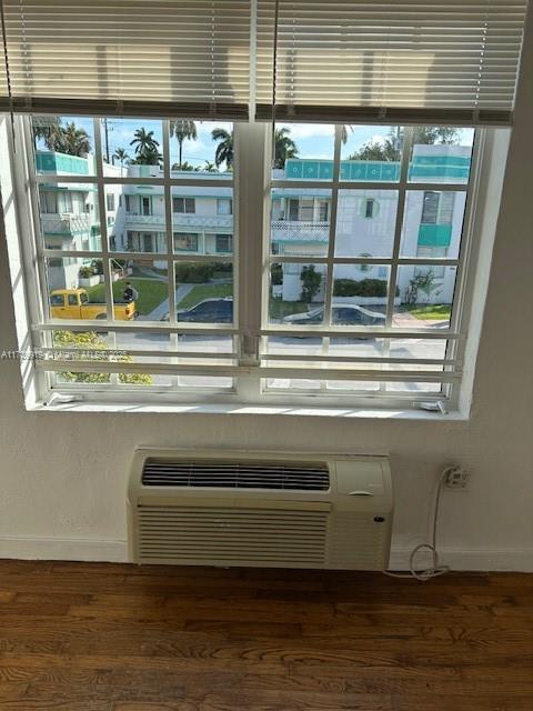Picture of 741 15Th St # 4, Miami Beach FL 33139