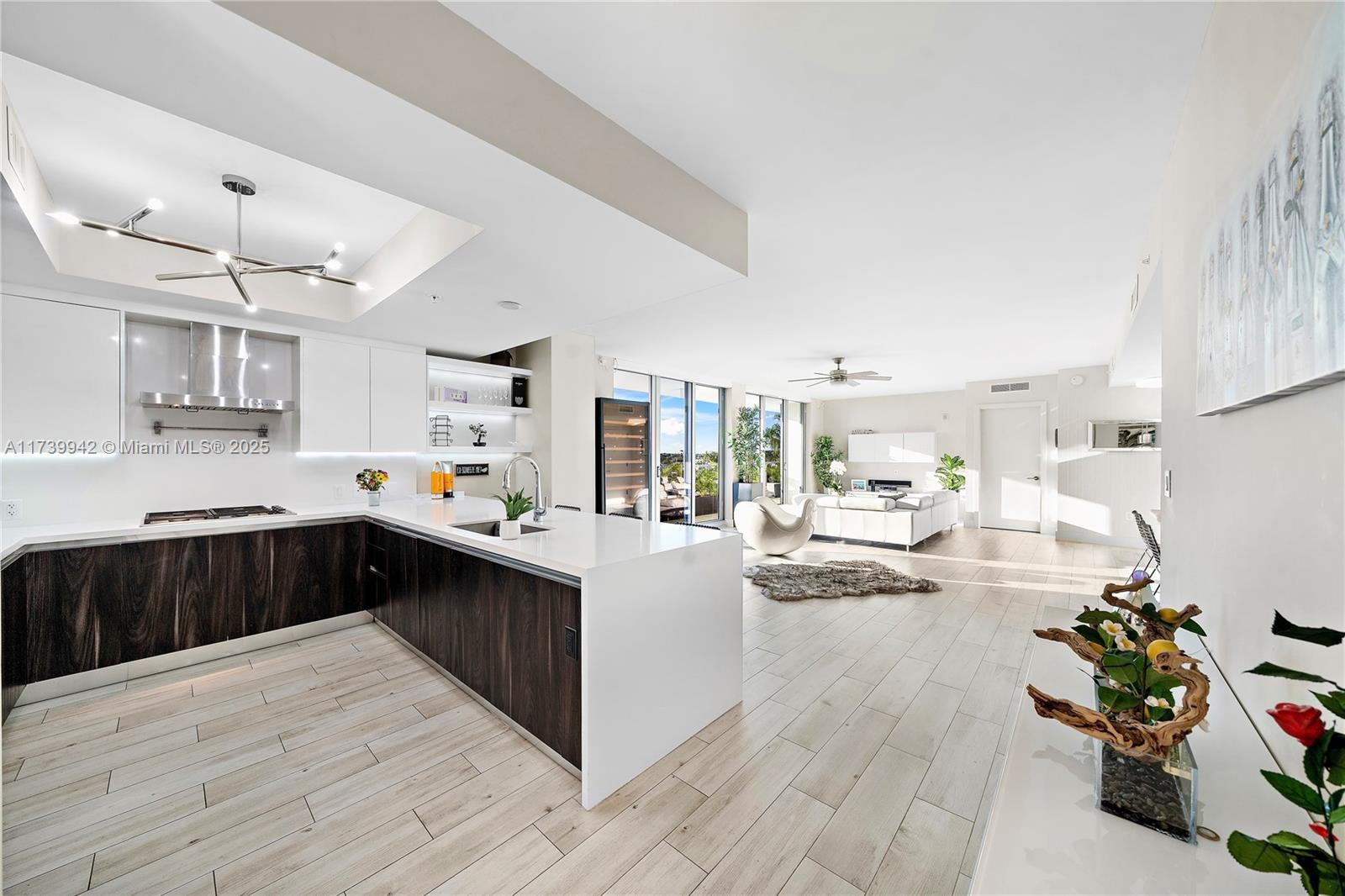 Picture of 1180 N Federal Hwy # 605, Fort Lauderdale, FL 33304