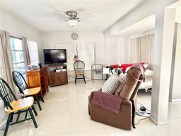 Picture of 1941 SW 85Th Ter, Davie, FL 33324