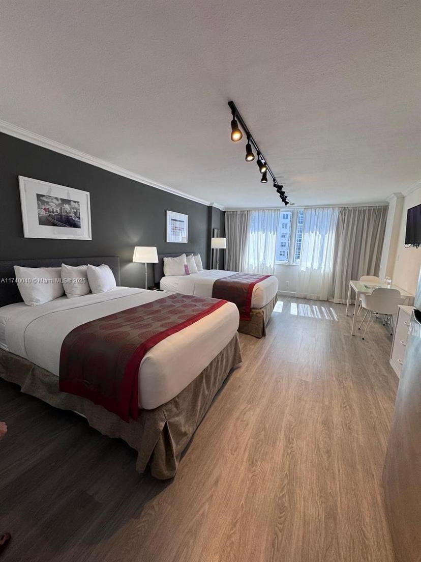 Picture of 19201 Collins Ave # 804, Sunny Isles Beach FL 33160
