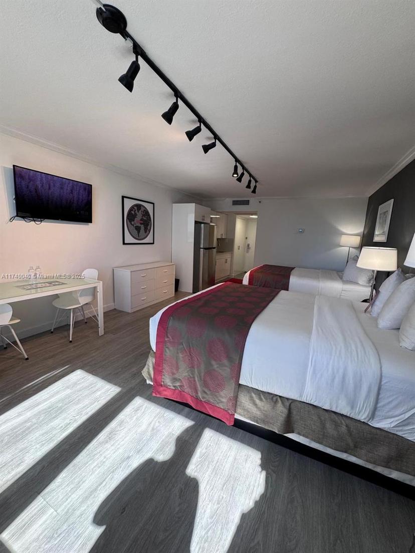 Picture of 19201 Collins Ave # 804, Sunny Isles Beach FL 33160