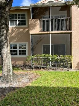 Picture of 620 Cypress Club Way # I13, Deerfield Beach, FL 33064