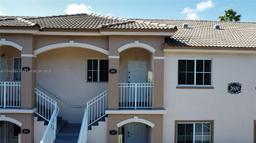 Picture of 2600 SE 12Th Pl # 203, Homestead, FL 33035