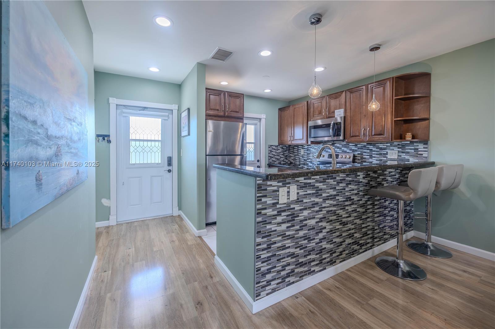 Picture of 3501 NW 47Th Ave # 614, Lauderdale Lakes, FL 33319