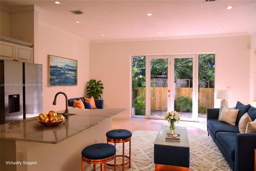 Picture of 3056 Elizabeth St # 3056, Miami FL 33133