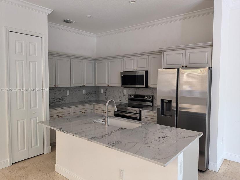 Picture of 3056 Elizabeth St # 3056, Miami FL 33133