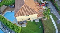 Picture of 17343 SW 155Th Ct, Miami, FL 33187